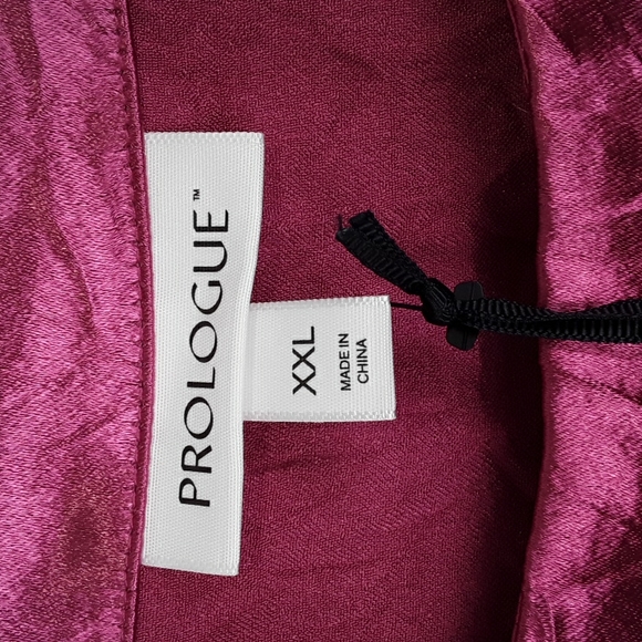 Raspberry Radiance Pink Shiny Metallic Crinkle Texture Pullover Blouse Barbiecor - Picture 4 of 7